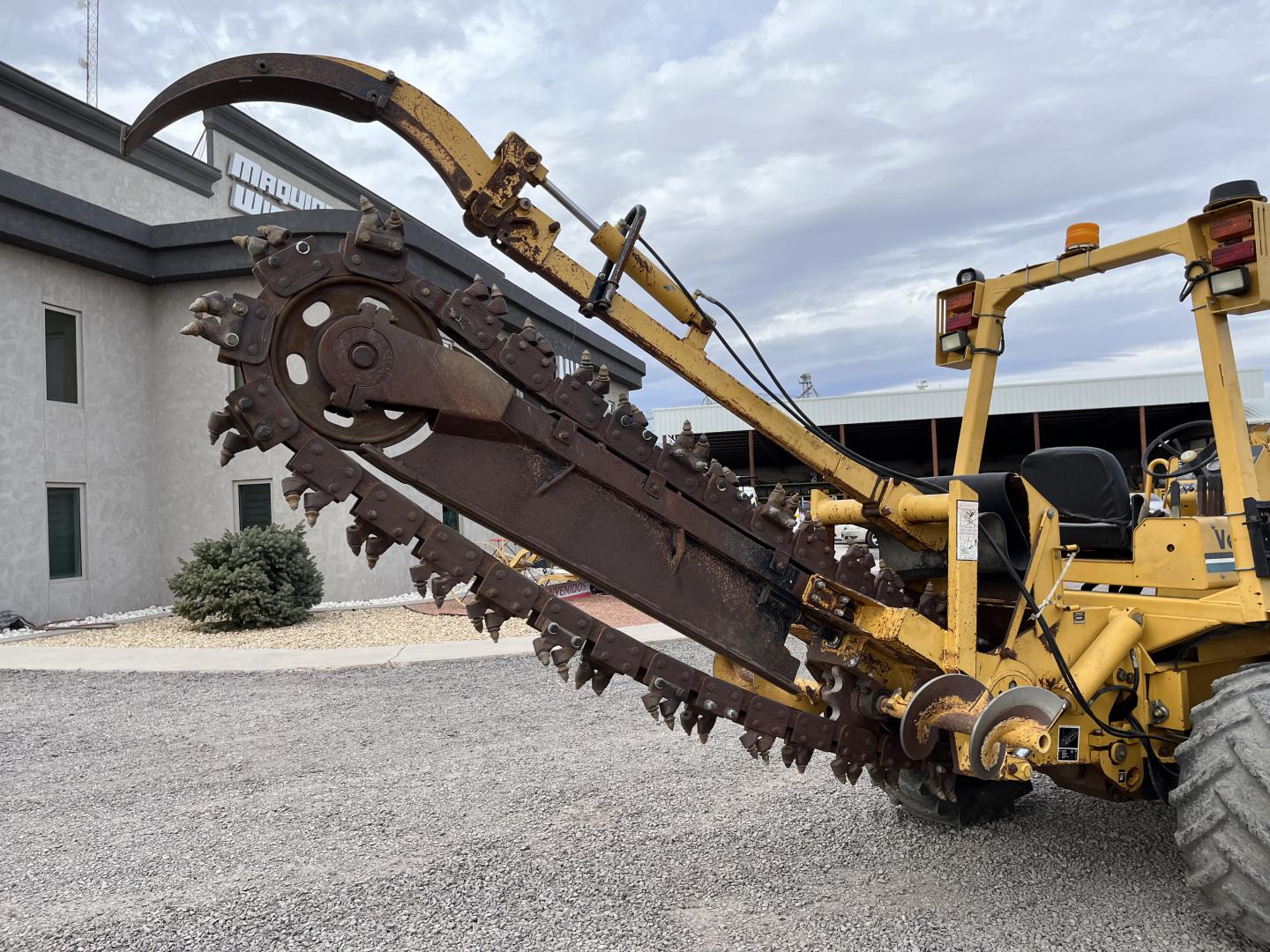 ./imagenes/INVOICE/2019/16809/ZANJADORA VERMEER V8550A (18).JPG